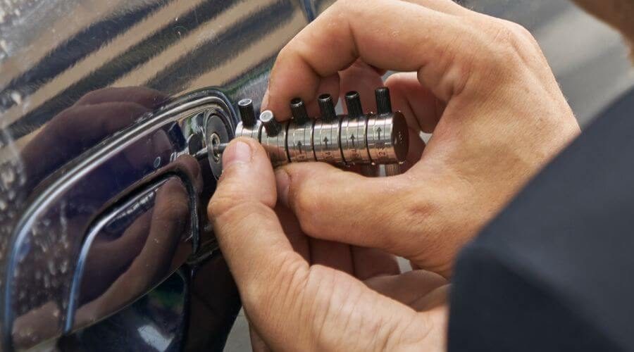 Expert Emergency Roof Repairs services in Upper Sandusky, OH